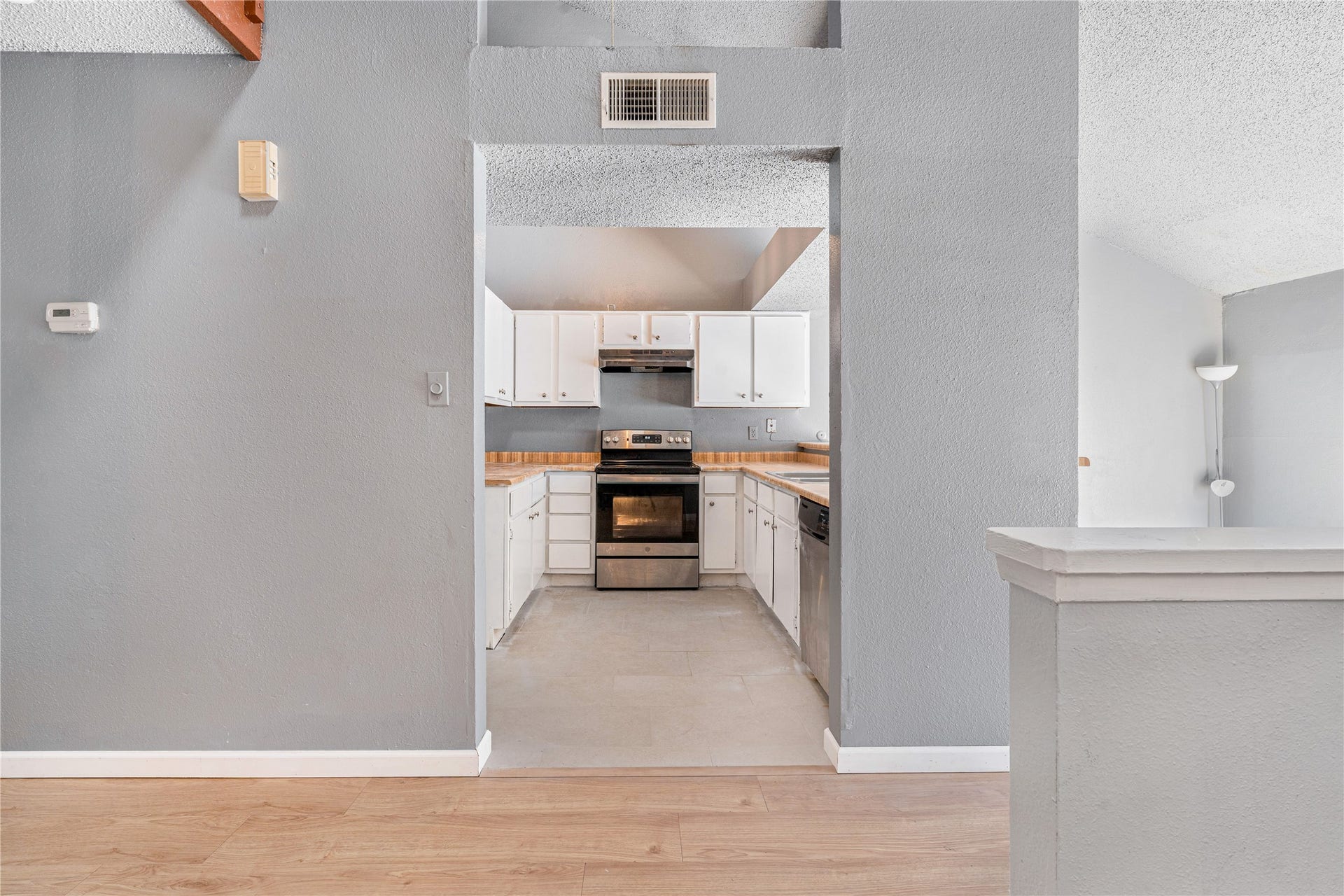 12665 Wellington Park Drive, Houston, TX 77072 12665 Wellington Park Drive, Houston, TX 77072