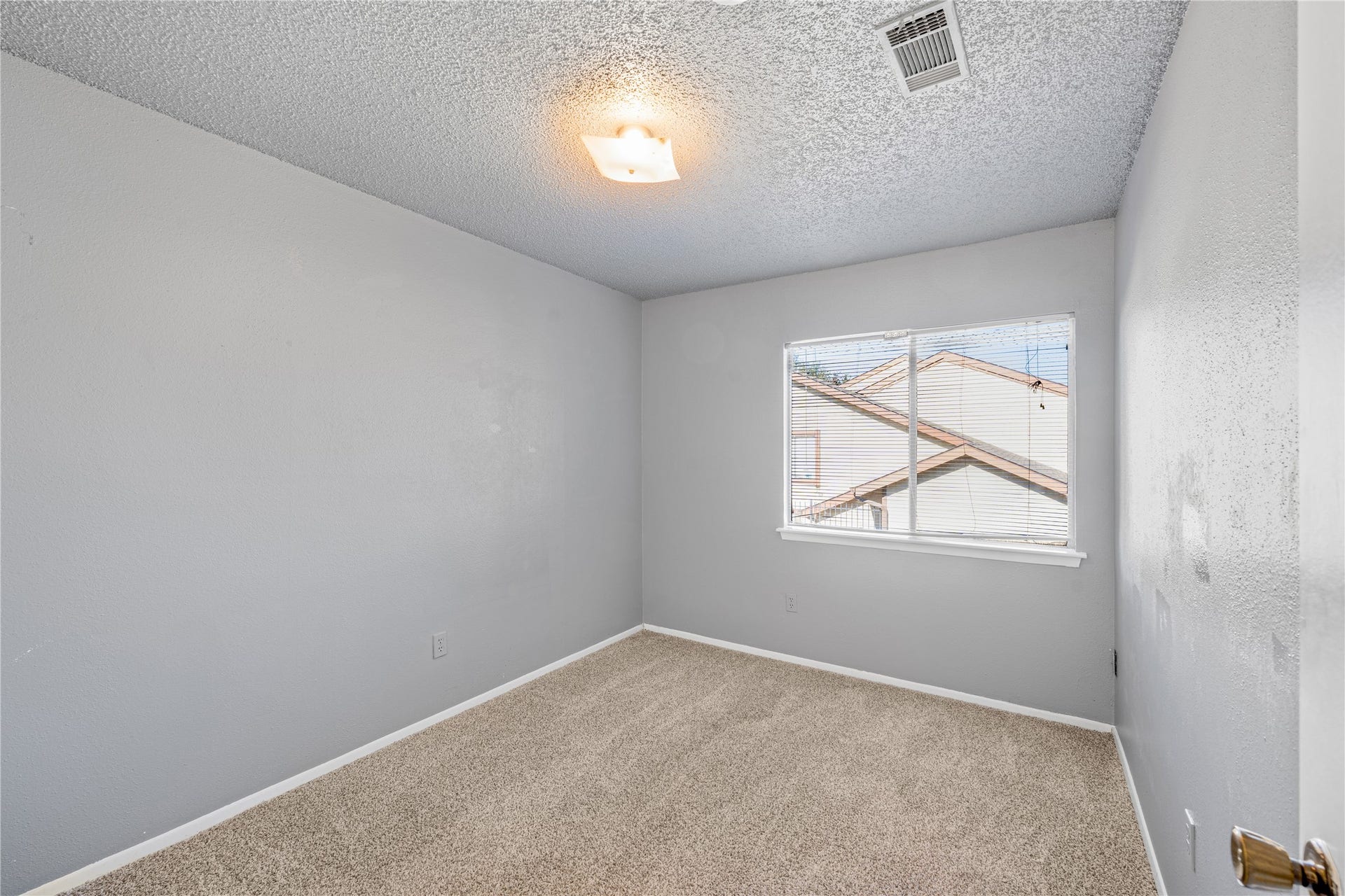 12665 Wellington Park Drive, Houston, TX 77072 12665 Wellington Park Drive, Houston, TX 77072