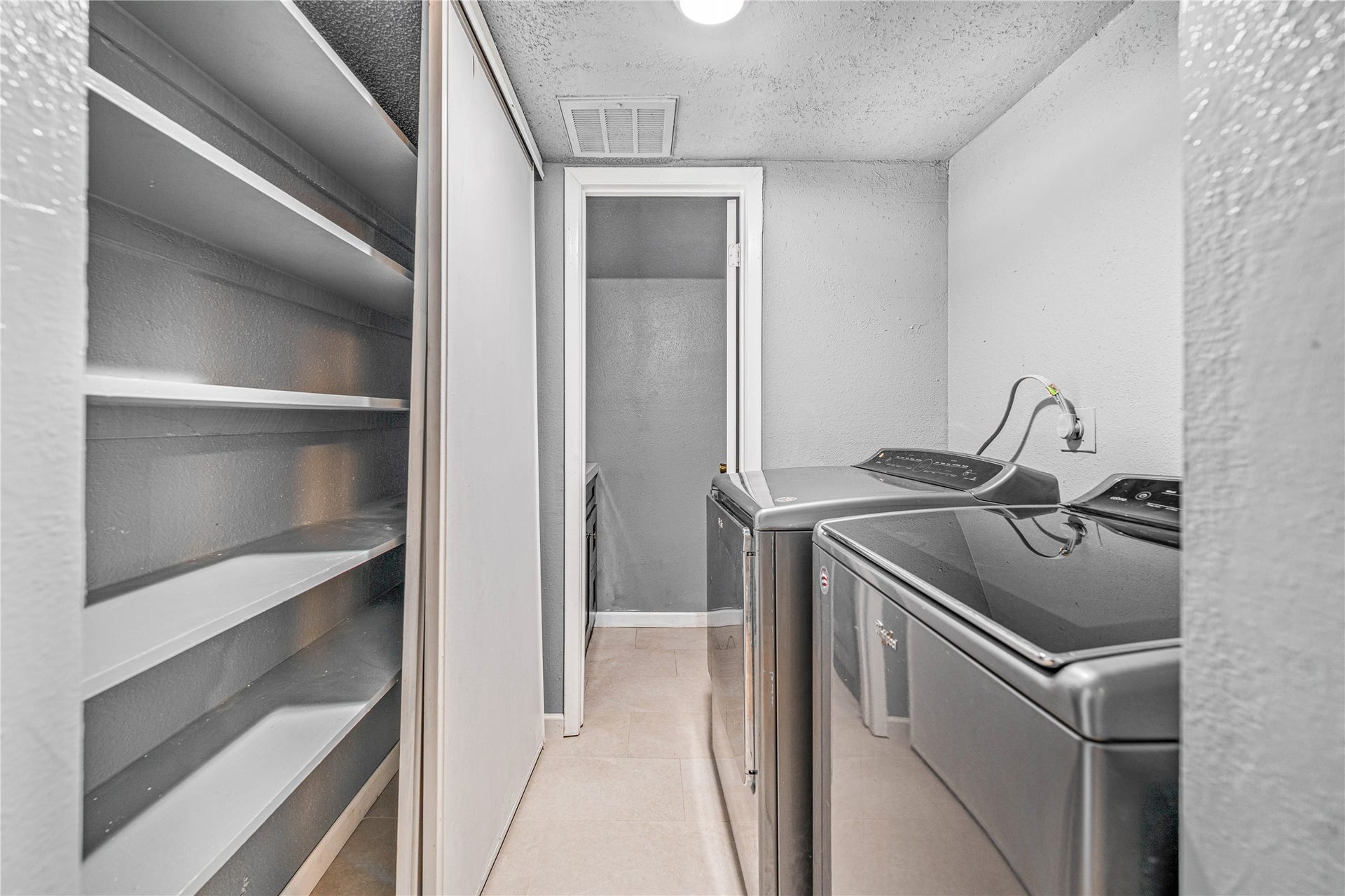 12665 Wellington Park Drive, Houston, TX 77072 12665 Wellington Park Drive, Houston, TX 77072
