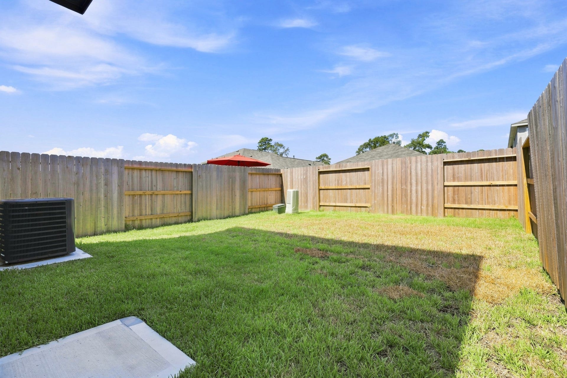 20151 Green Mallard St, Crosby, TX 77532 Backyard