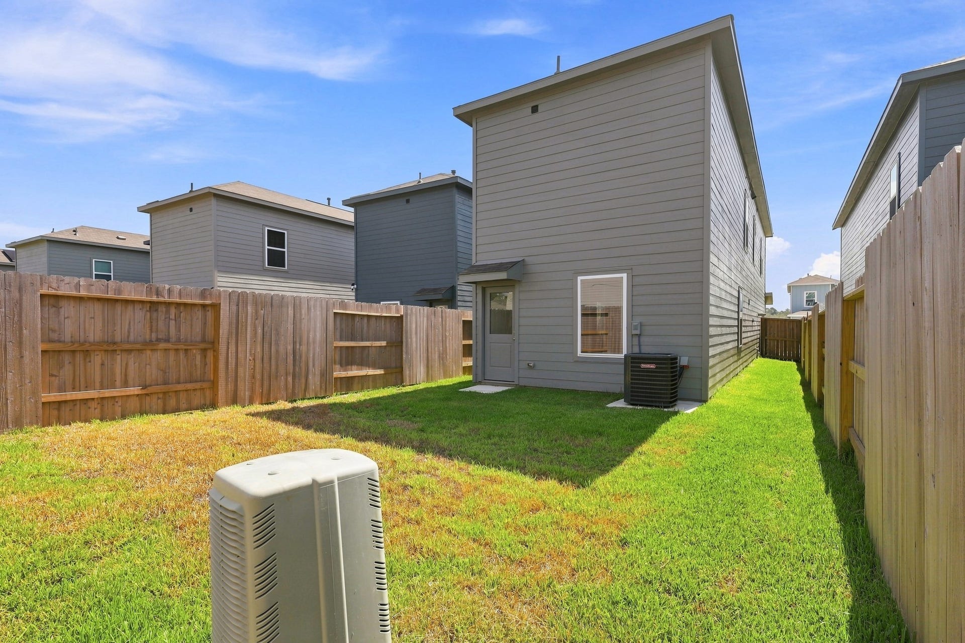 20151 Green Mallard St, Crosby, TX 77532 Backyard