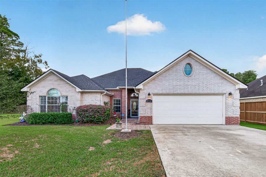 Property photo for 18526 Steele Point Drive, Crosby, TX