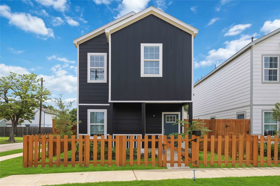 Property photo for 6403 Paris Street, Houston, TX