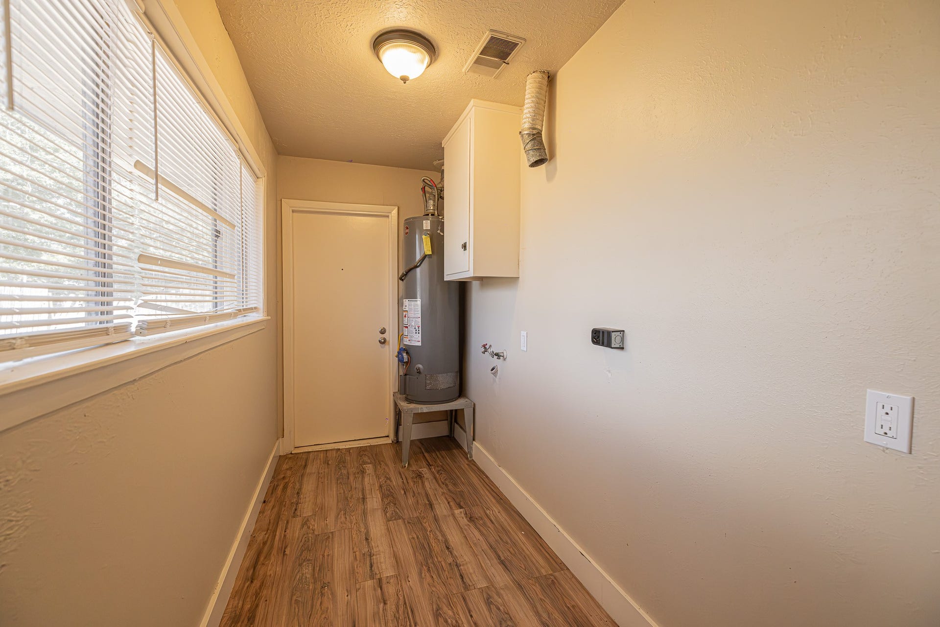 607 Yorkshire Avenue, Pasadena, TX 77503 607 Yorkshire Avenue, Pasadena, TX 77503