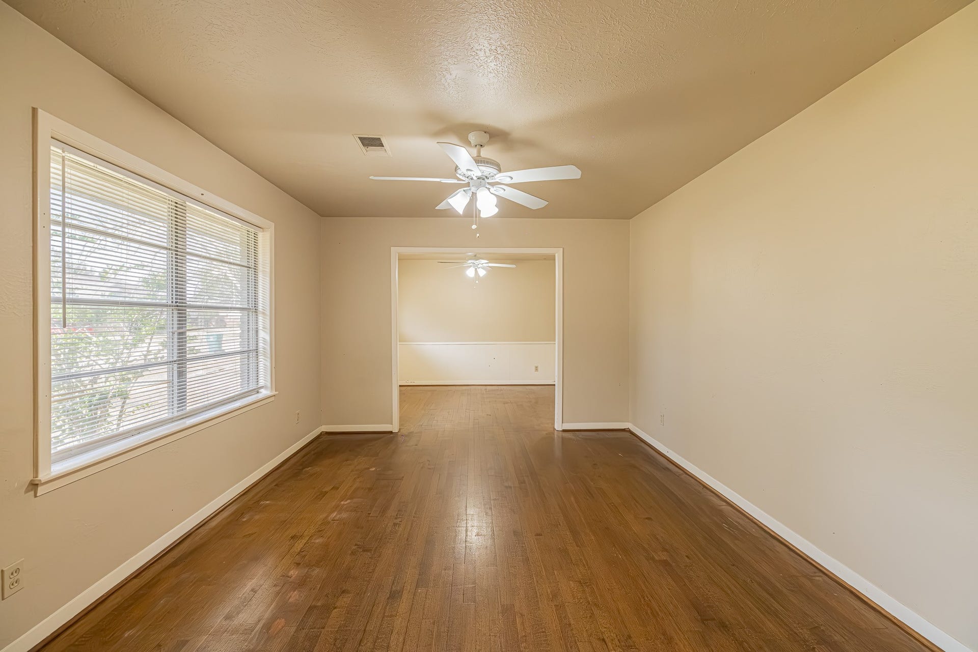 607 Yorkshire Avenue, Pasadena, TX 77503 607 Yorkshire Avenue, Pasadena, TX 77503