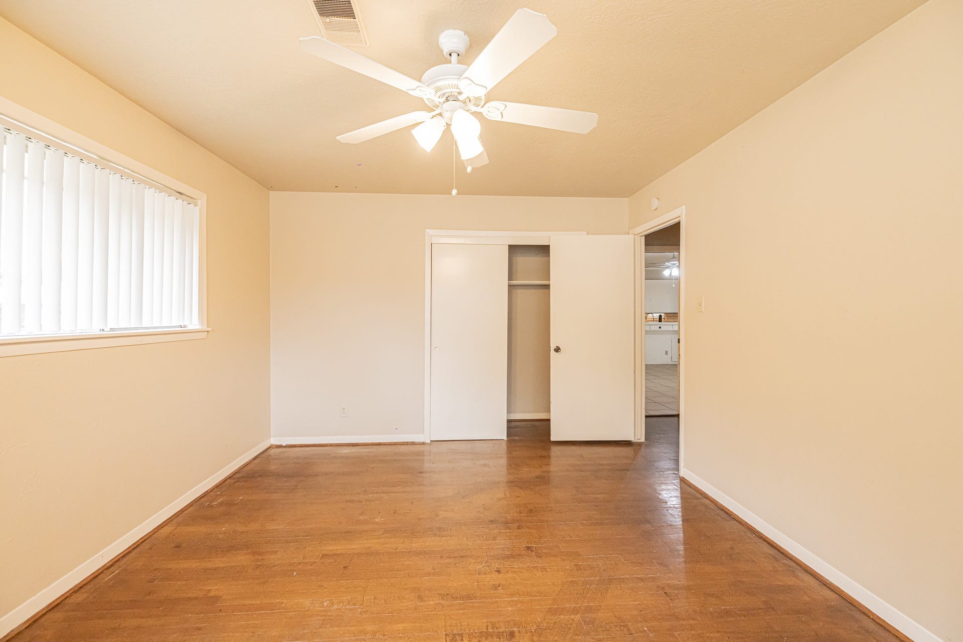 607 Yorkshire Avenue, Pasadena, TX 77503 607 Yorkshire Avenue, Pasadena, TX 77503