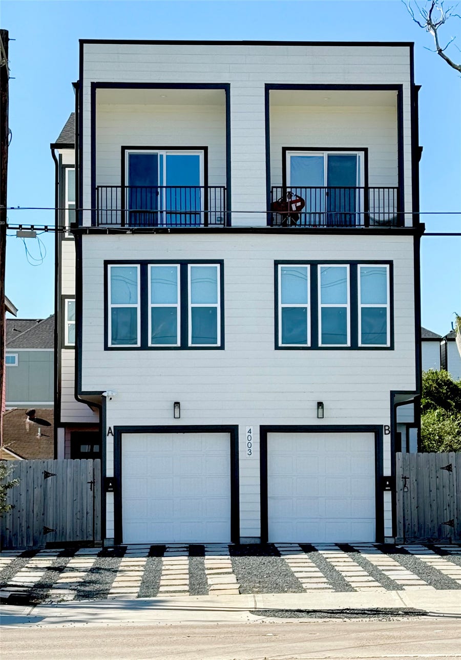 Property photo for 4003 Yale St, #B, Houston, TX