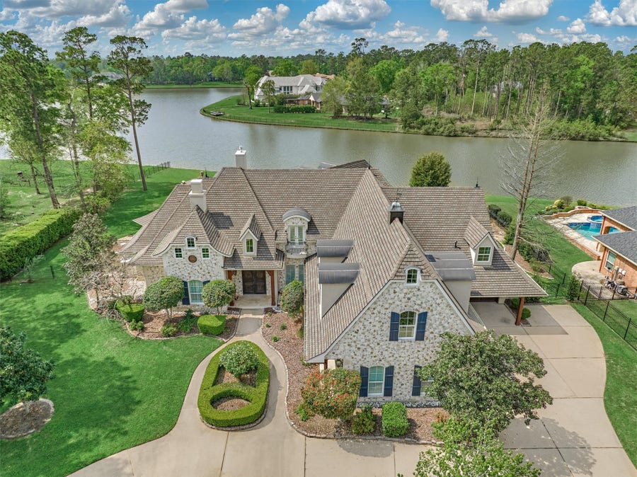 Property photo for 28207 E Benders Landing Boulevard, Spring, TX