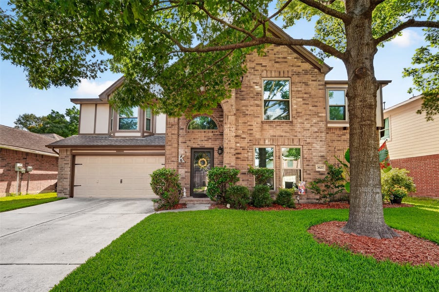 Property photo for 3627 Lindenfield Drive, Katy, TX