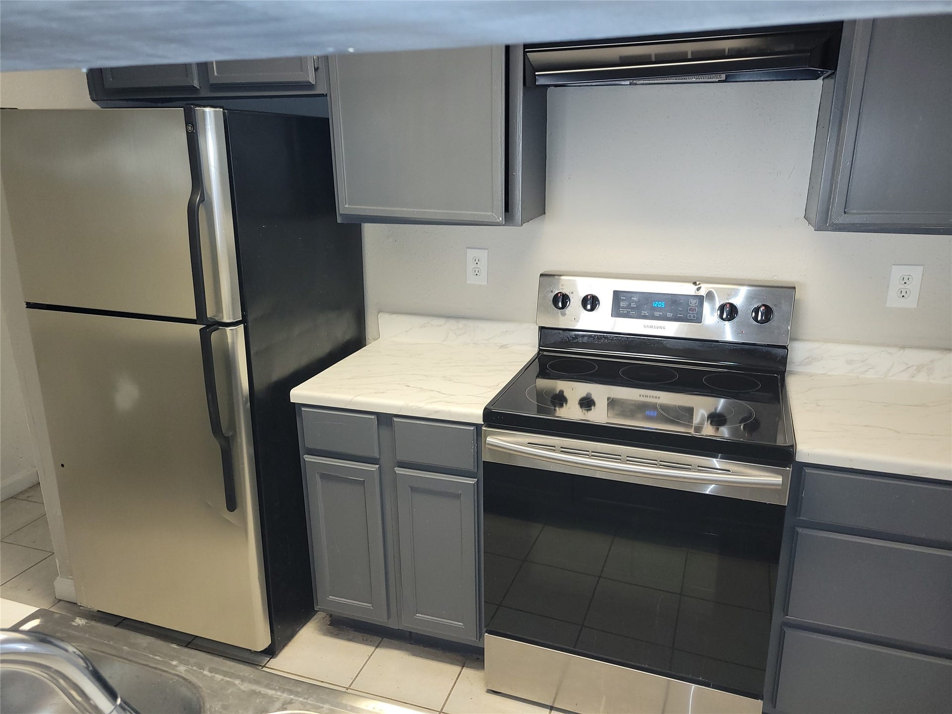2403 Kitchen