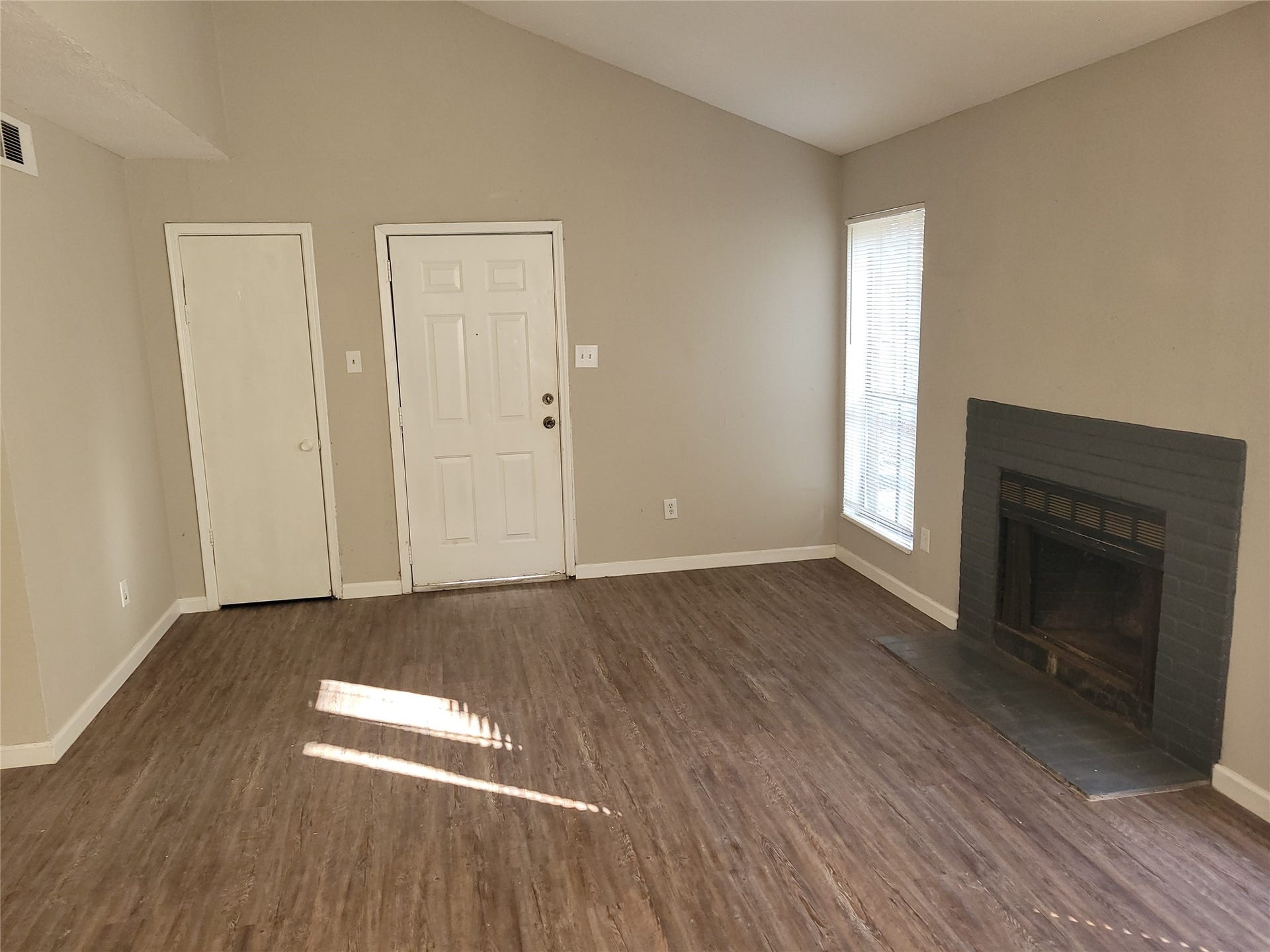 2403 Living Room