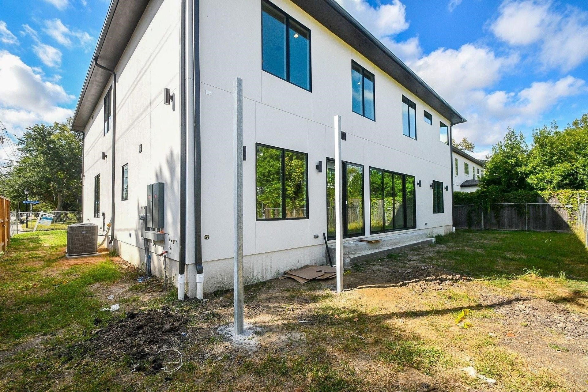 4002 Marquette Street, West University Place, TX 77005