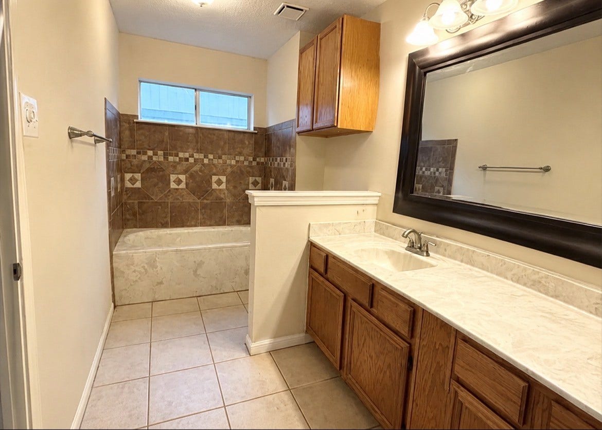 4707 Linden Place, Pearland, TX 77584