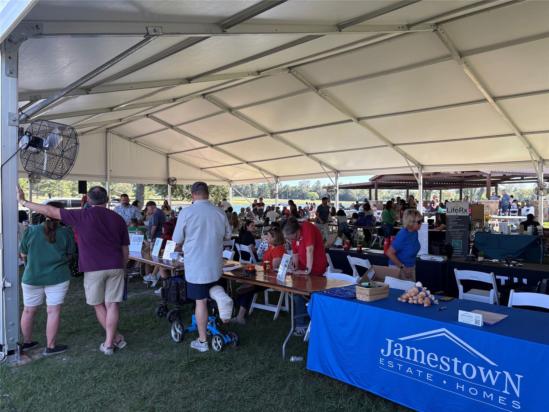 The HOA sponsors a great Owners Party for all homeowners and lot owners every year - this year was incredible and a great opportunity to meet your neighbors.  The weather was perfect too!