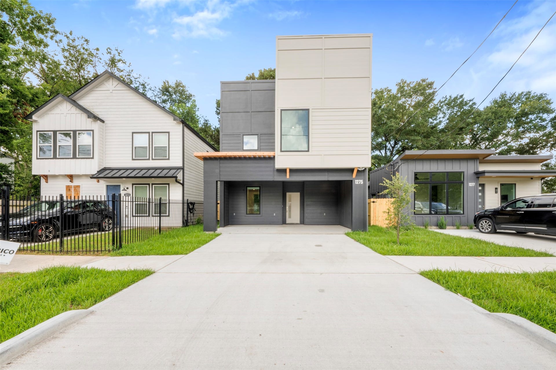 1275 Dewalt Street, Houston, TX 77088 1275 Dewalt Street, Houston, TX 77088