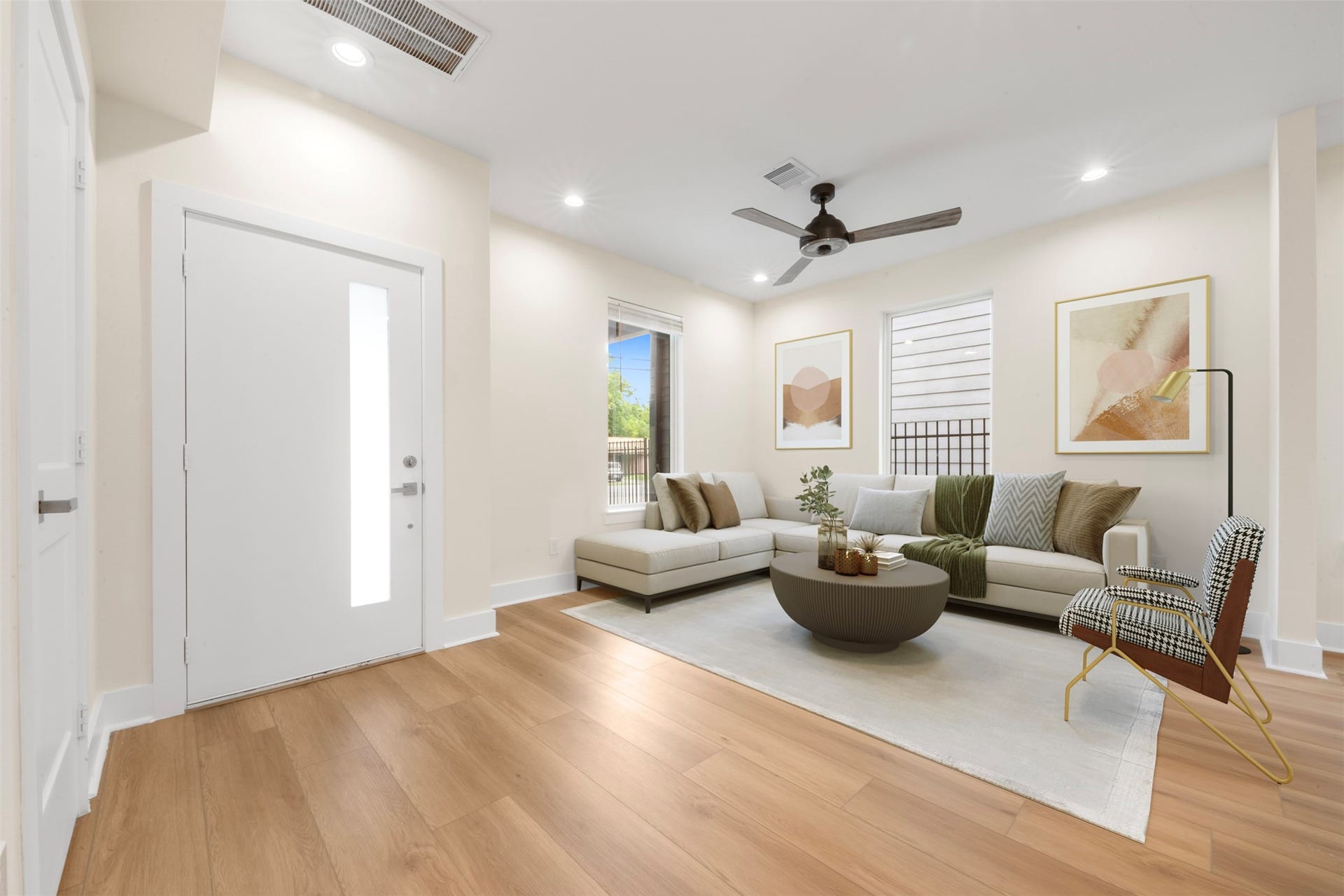 1275 Dewalt Street, Houston, TX 77088 1275 Dewalt Street, Houston, TX 77088
