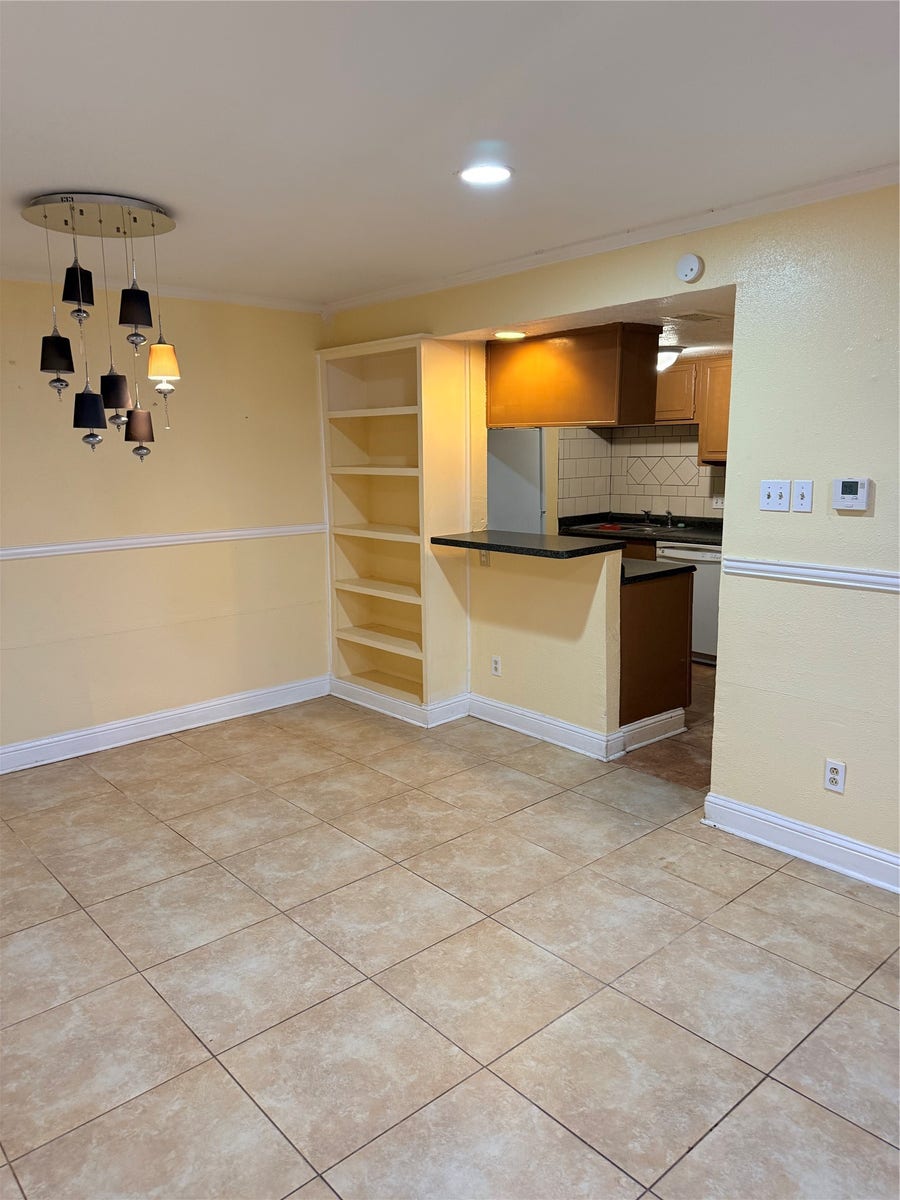 Property photo for 7047 Bissonnet Street, #32, Houston, TX