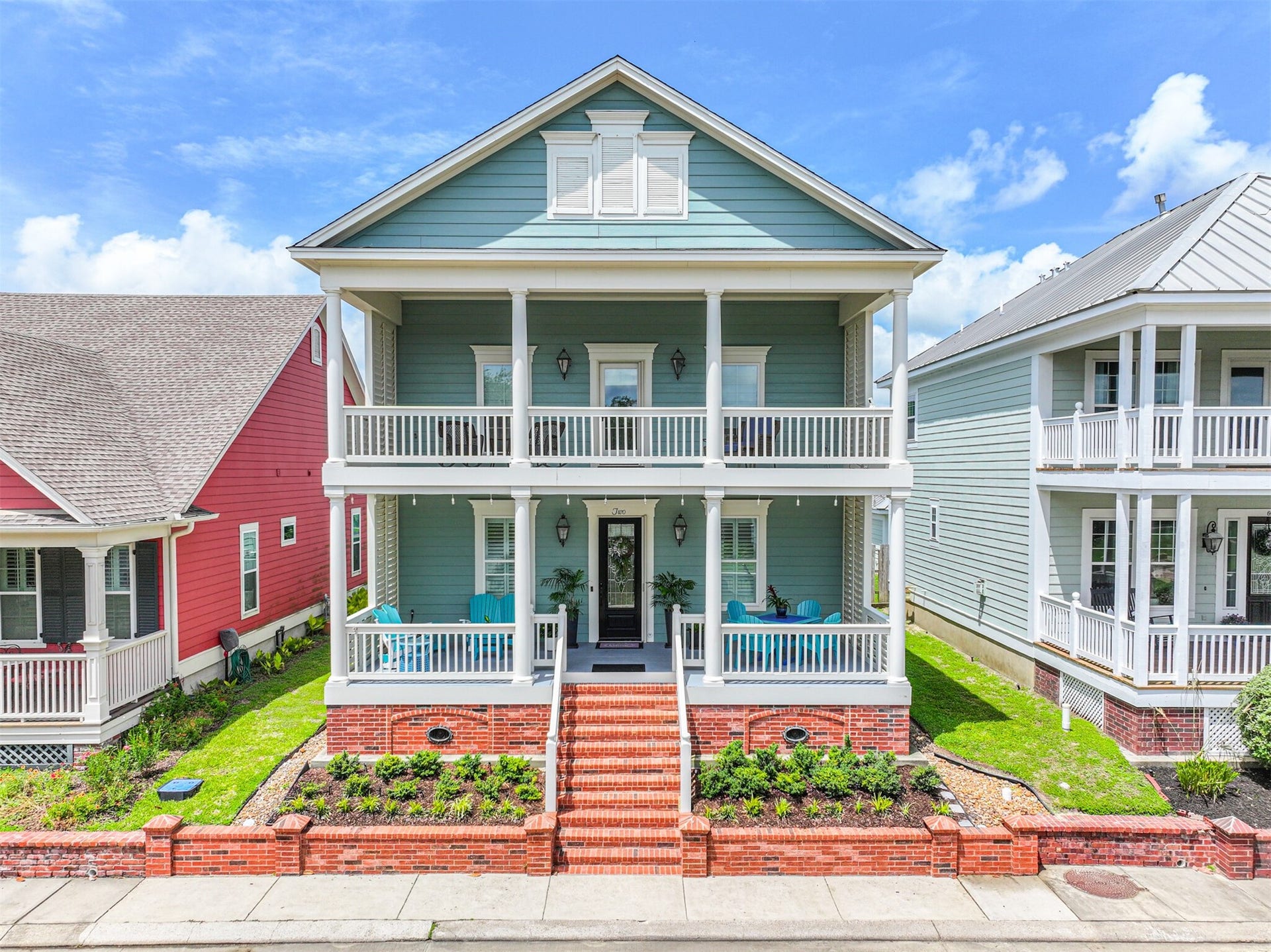 2 Compass Circle, Galveston, TX 77554 2 Compass Circle, Galveston, TX 77554