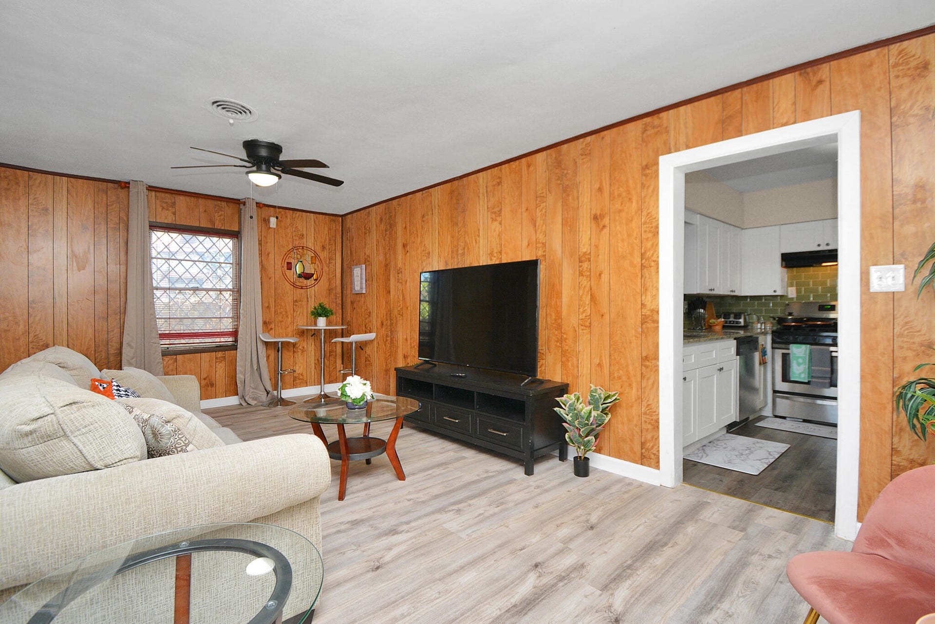 6618 Anderson Street, Texas City, TX 77591 6618 Anderson Street, Texas City, TX 77591