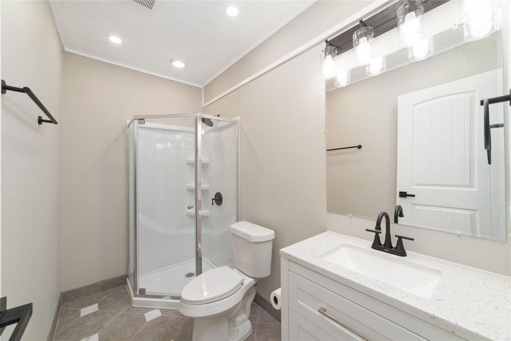 13431 Vrlla Road, Guy, TX 77444 13431 Vrlla Road, Guy, TX 77444