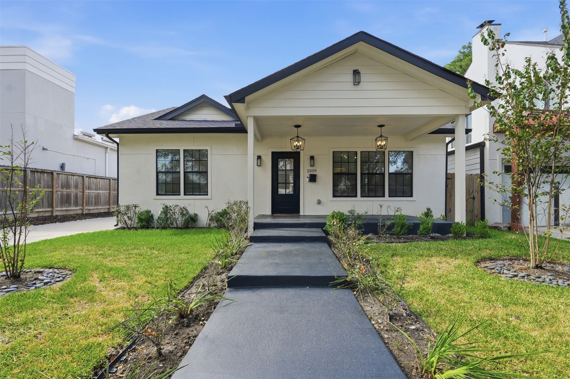 2109 Sul Ross Street, Houston, TX 77098 2109 Sul Ross Street, Houston, TX 77098