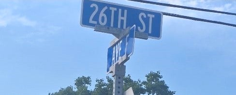 2508 Avenue F, Dickinson, TX 77539 2508 Avenue F, Dickinson, TX 77539