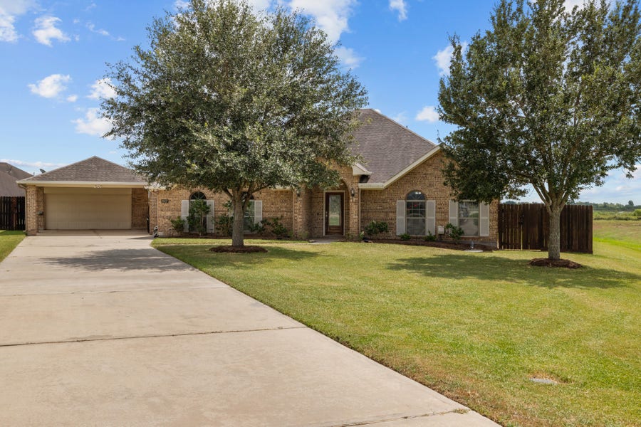 Property photo for 28027 Trade Wind Court, Rosharon, TX