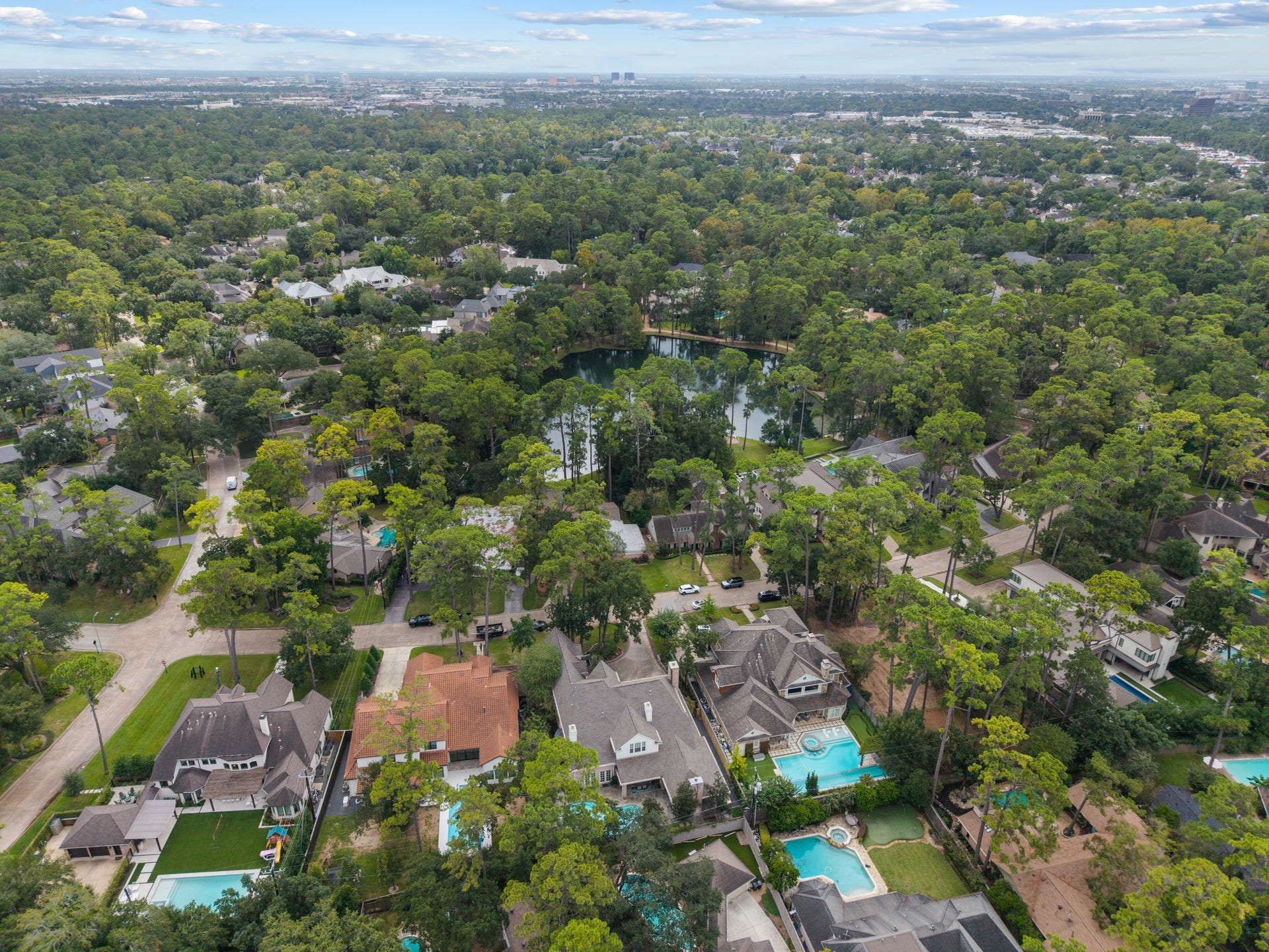 11910 Longleaf Lane, Houston, TX 77024 11910 Longleaf Lane, Houston, TX 77024