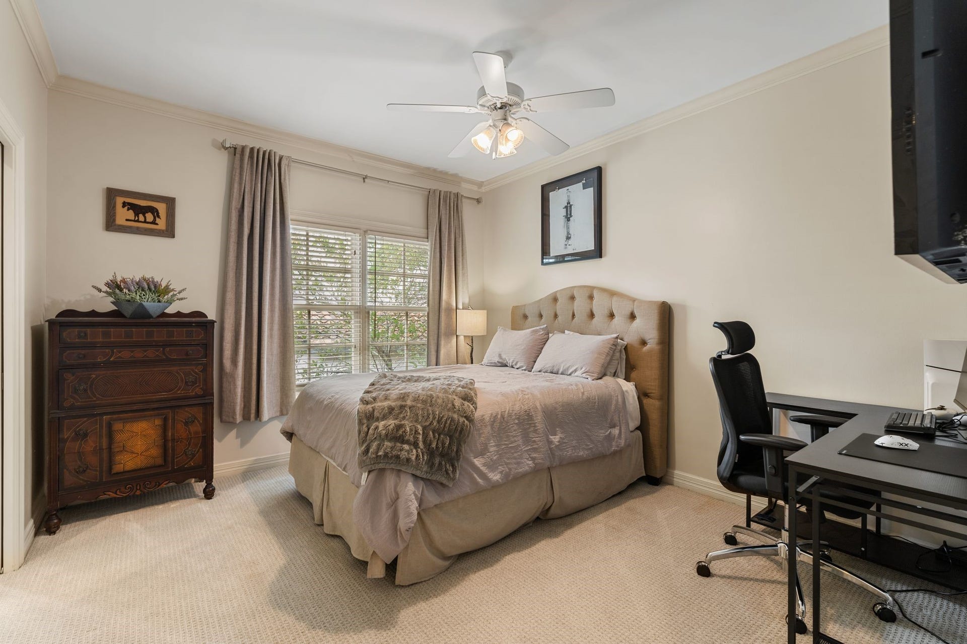 11910 Longleaf Lane, Houston, TX 77024 11910 Longleaf Lane, Houston, TX 77024