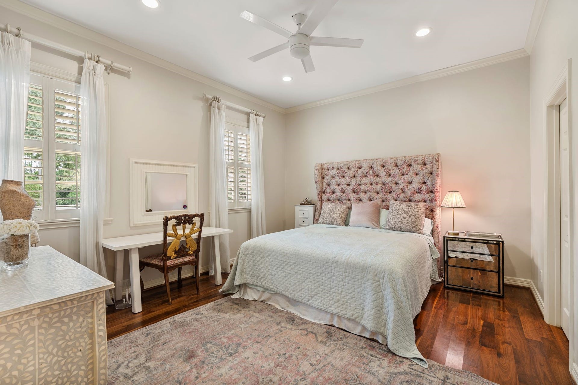 11910 Longleaf Lane, Houston, TX 77024 11910 Longleaf Lane, Houston, TX 77024
