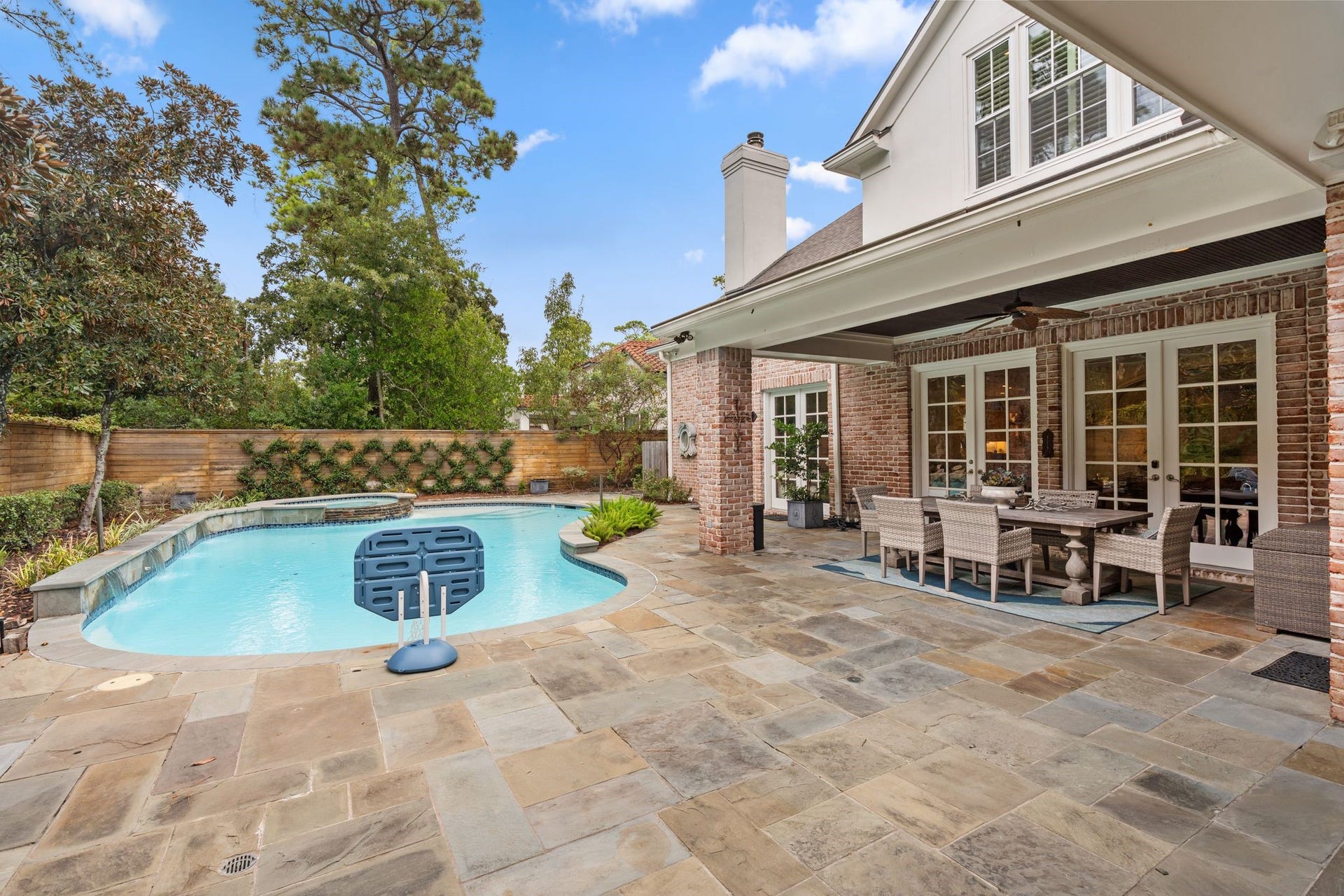 11910 Longleaf Lane, Houston, TX 77024 11910 Longleaf Lane, Houston, TX 77024