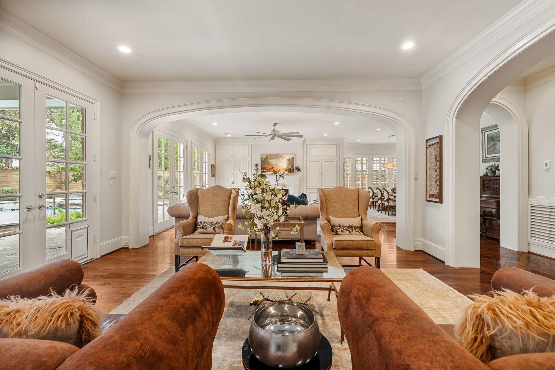 11910 Longleaf Lane, Houston, TX 77024 11910 Longleaf Lane, Houston, TX 77024