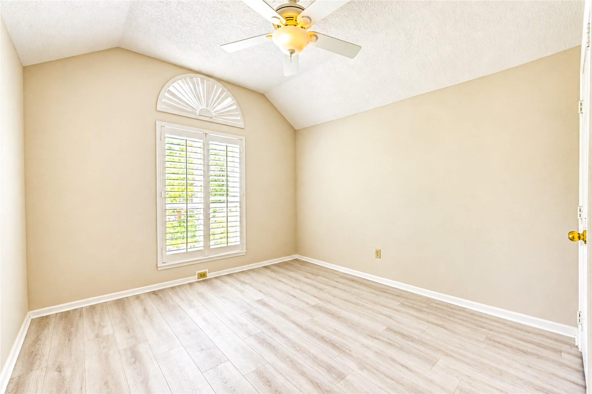 1703 Stemply Court, Houston, TX 77094 1703 Stemply Court, Houston, TX 77094