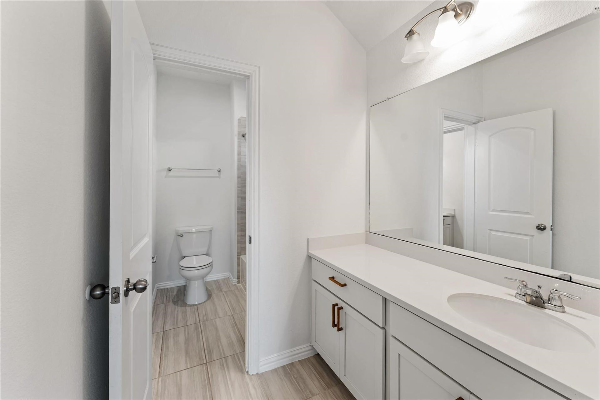 546 Long Beach Bay Drive, Katy, TX 77493 546 Long Beach Bay Drive, Katy, TX 77493