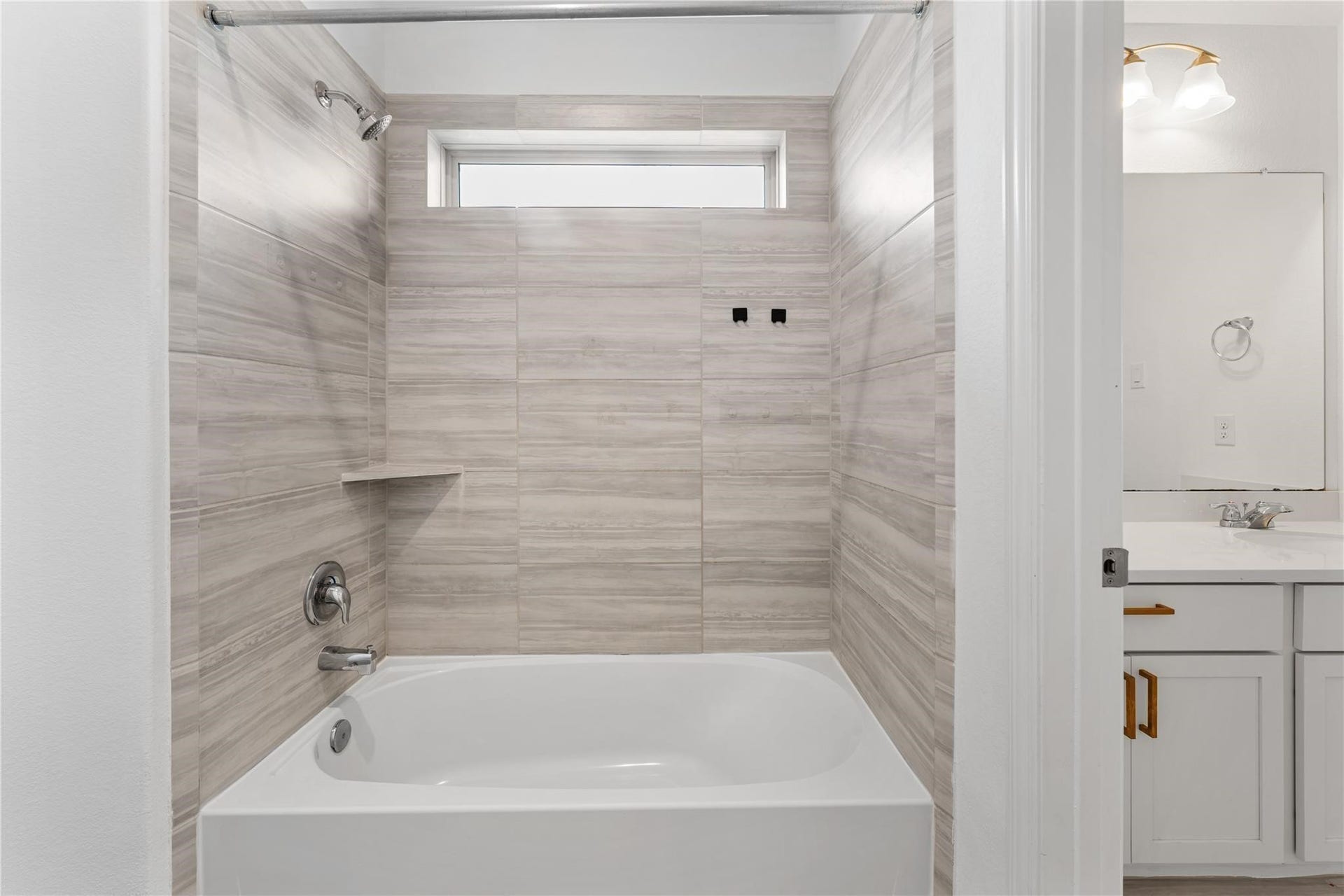 546 Long Beach Bay Drive, Katy, TX 77493 546 Long Beach Bay Drive, Katy, TX 77493