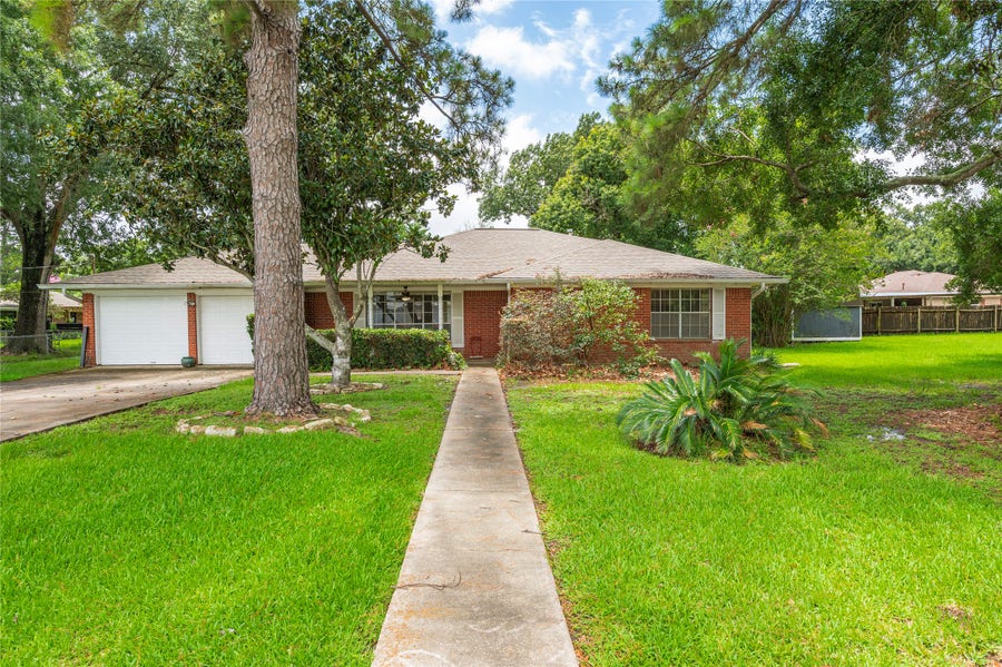 Property photo for 5511 Avenue C, Crosby, TX
