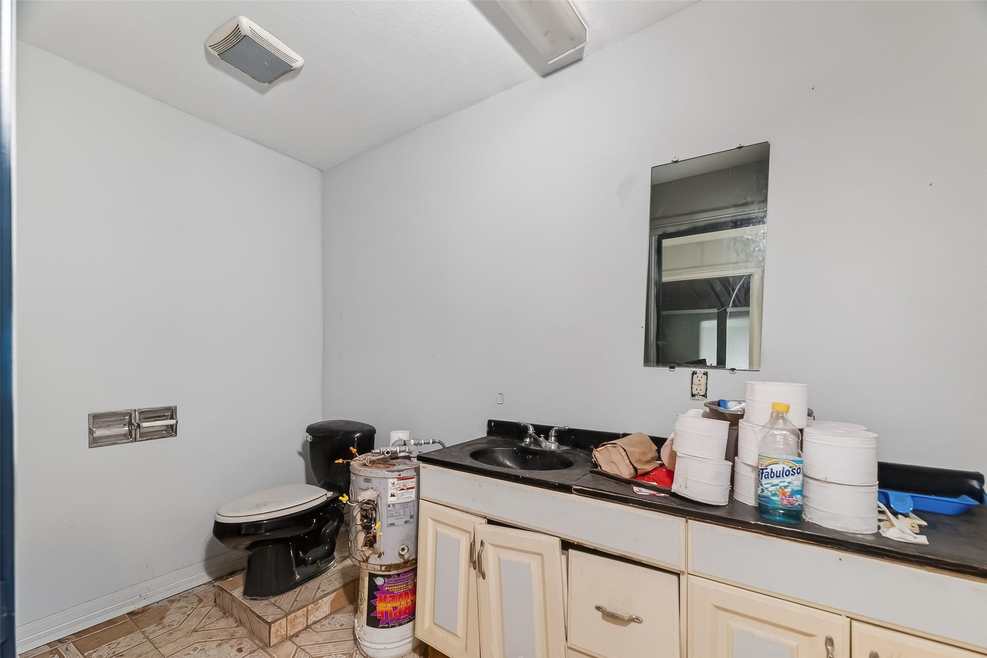 141 Campbell Avenue, Pasadena, TX 77502 141 Campbell Avenue, Pasadena, TX 77502