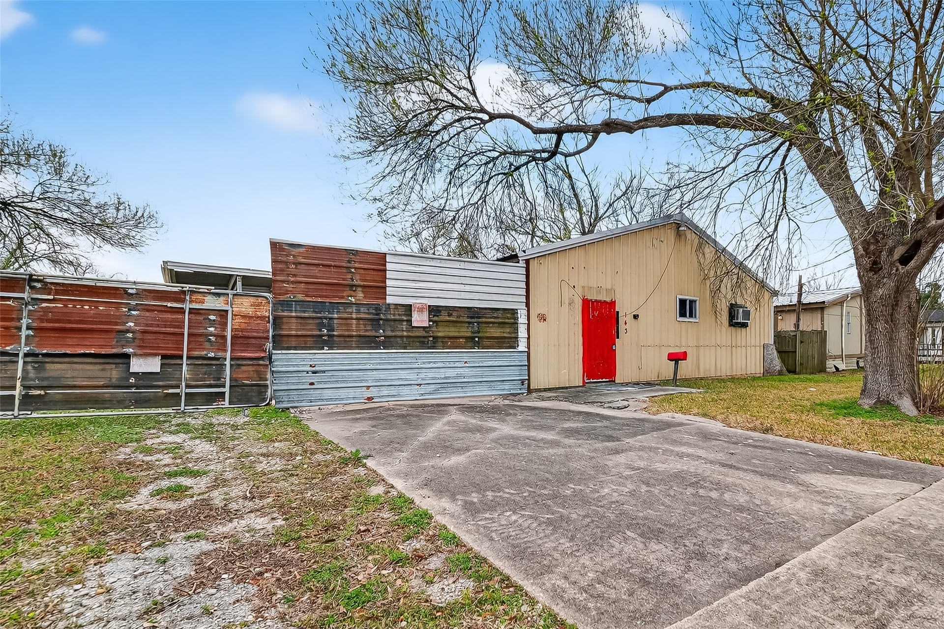 141 Campbell Avenue, Pasadena, TX 77502 141 Campbell Avenue, Pasadena, TX 77502