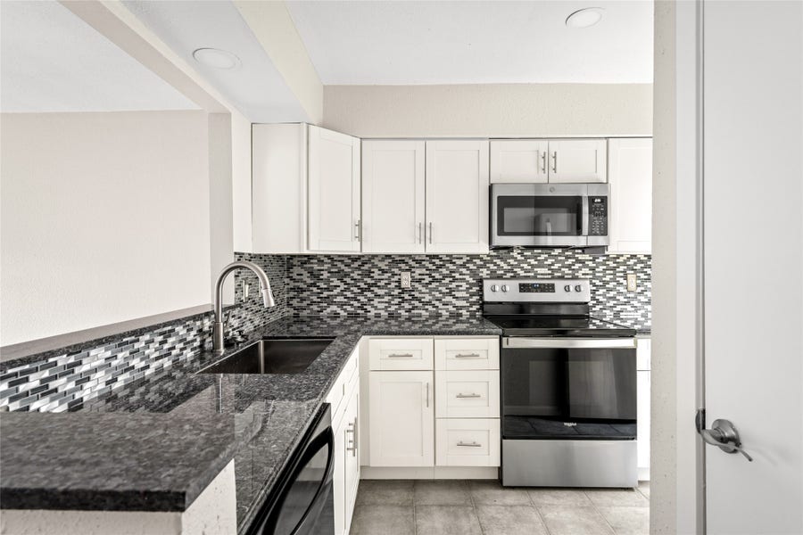 Property photo for 5000 Glenmont Drive, Houston, TX