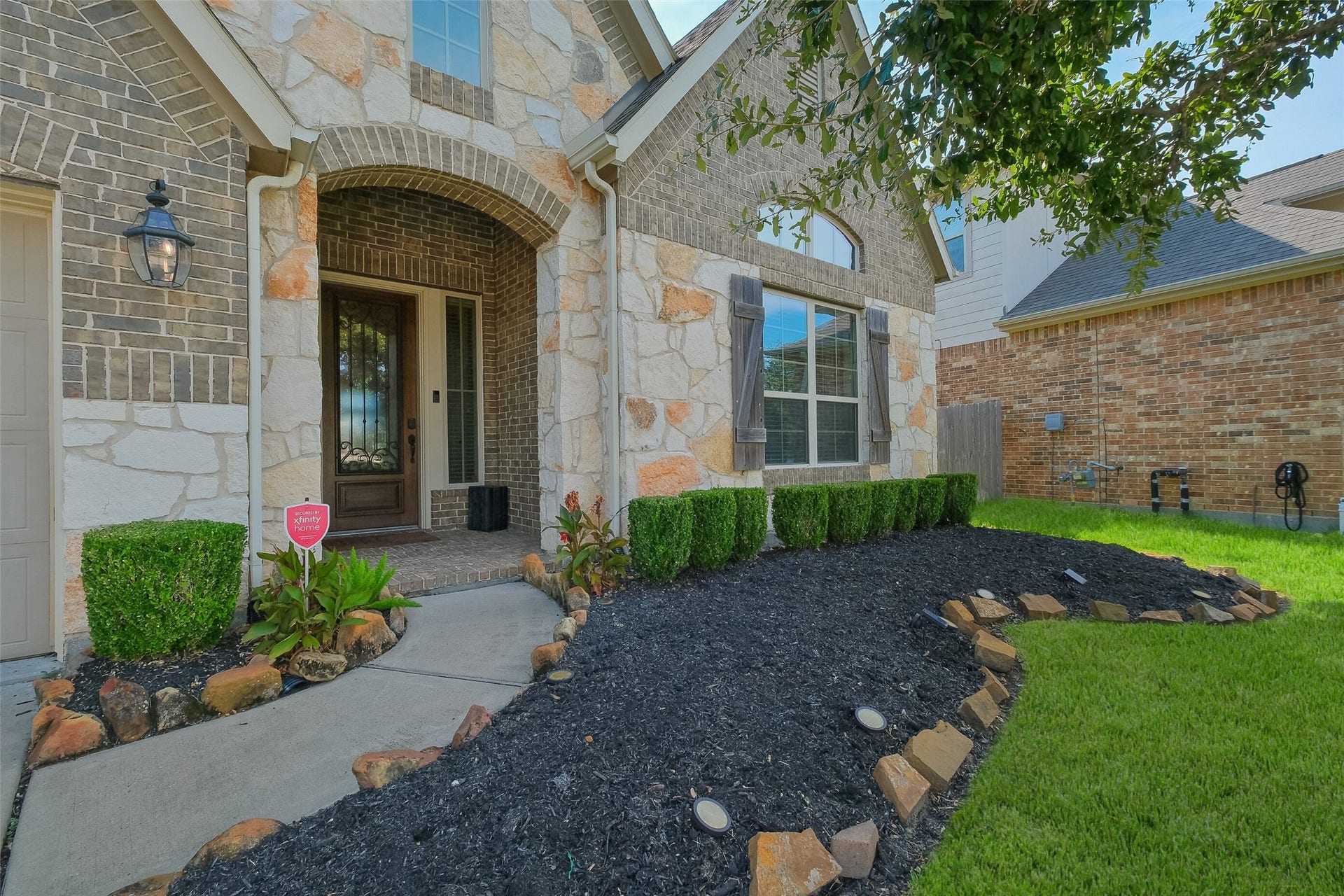 8111 Foster Gate Court, Richmond, TX 77407 Great Curb Appeal