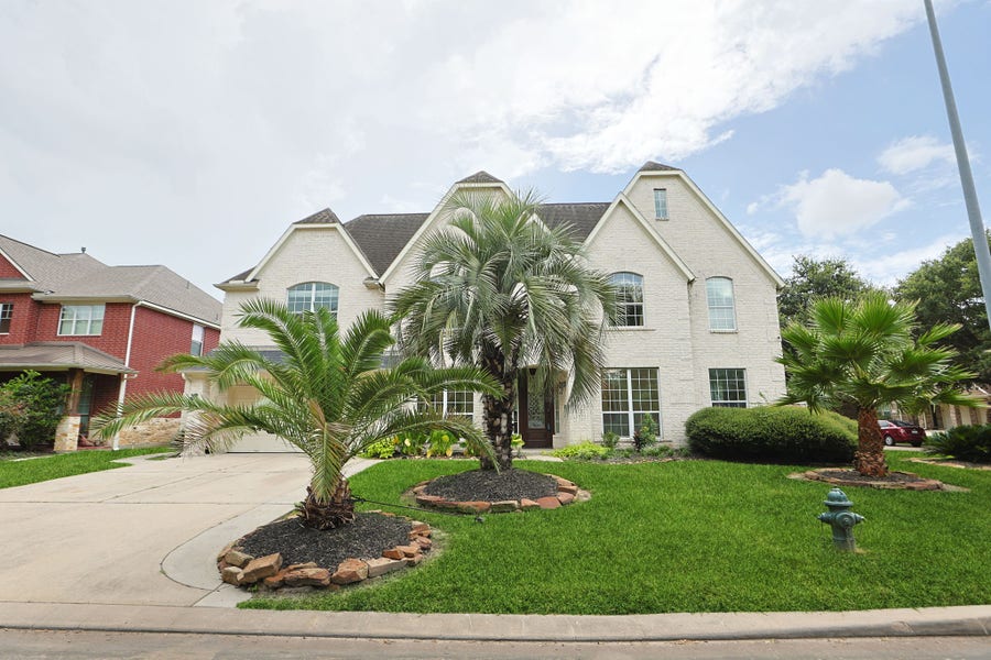 Property photo for 6423 Oakmont Creek Drive, Spring, TX
