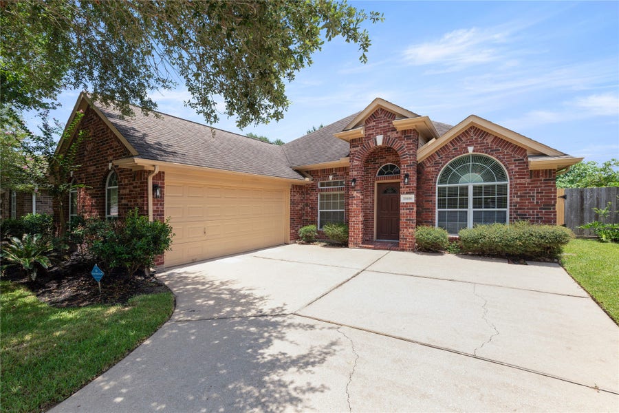 Property photo for 10606 Badger Canyon Drive, Houston, TX