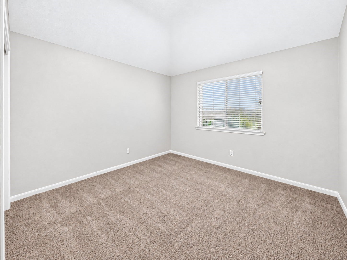 1518 Watts Avenue, Katy, TX 77493 This is the other secondary bedroom.