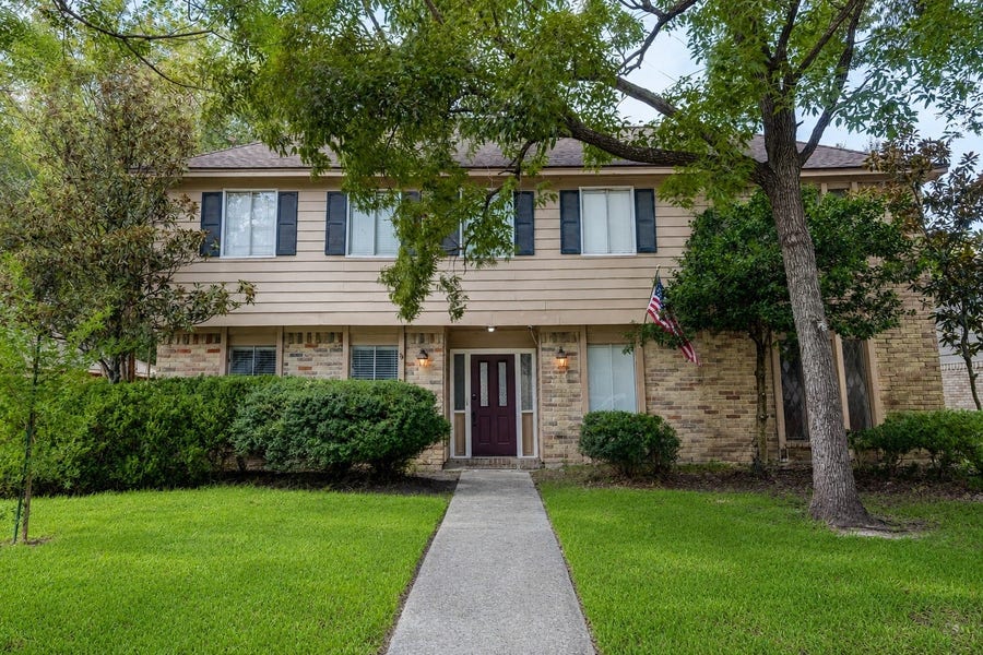 Property photo for 16310 Acapulco Drive, Jersey Village, TX
