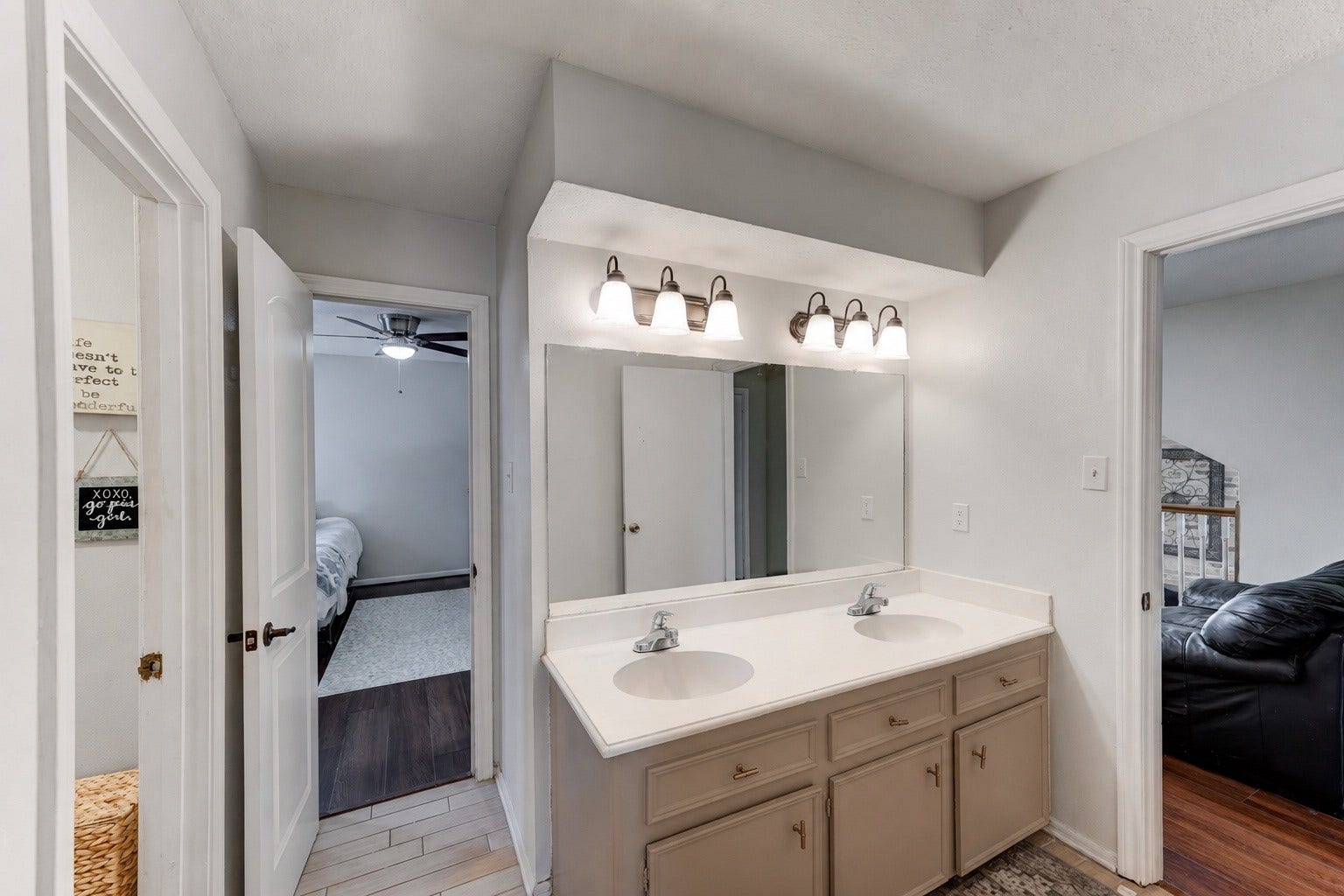 Upstairs bathroom