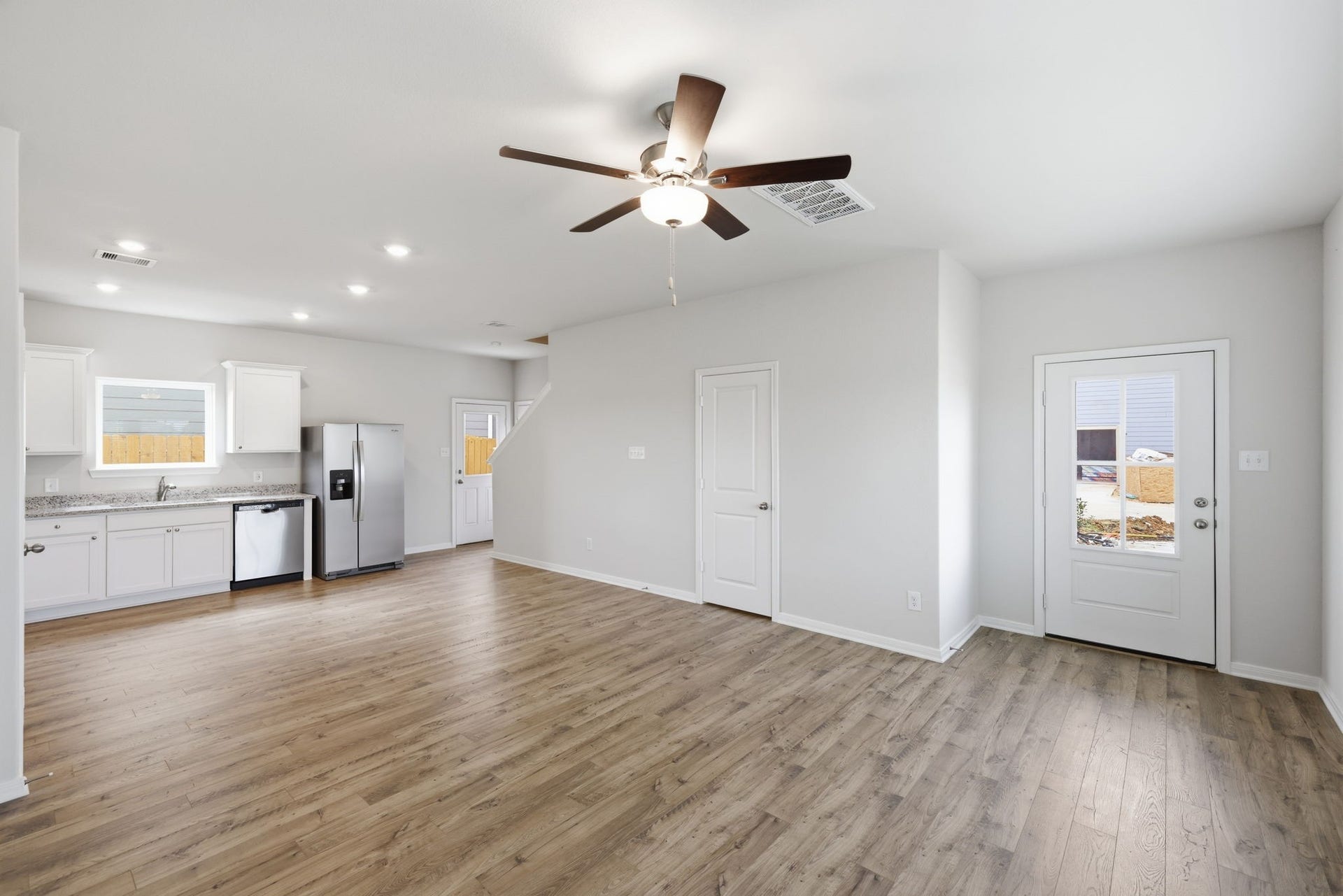 23051 Glory Orchid Drive, Hockley, TX 77447 23051 Glory Orchid Drive, Hockley, TX 77447