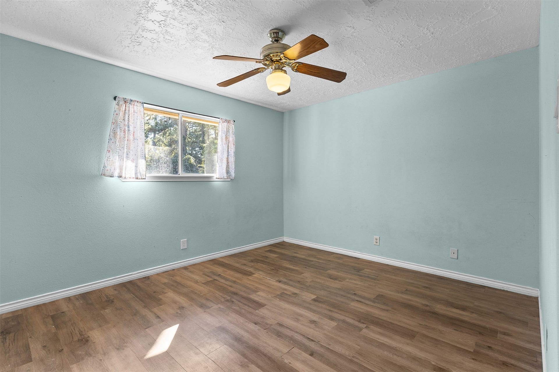 15303 Stagecoach Road, Stagecoach, TX 77355 15303 Stagecoach Road, Stagecoach, TX 77355