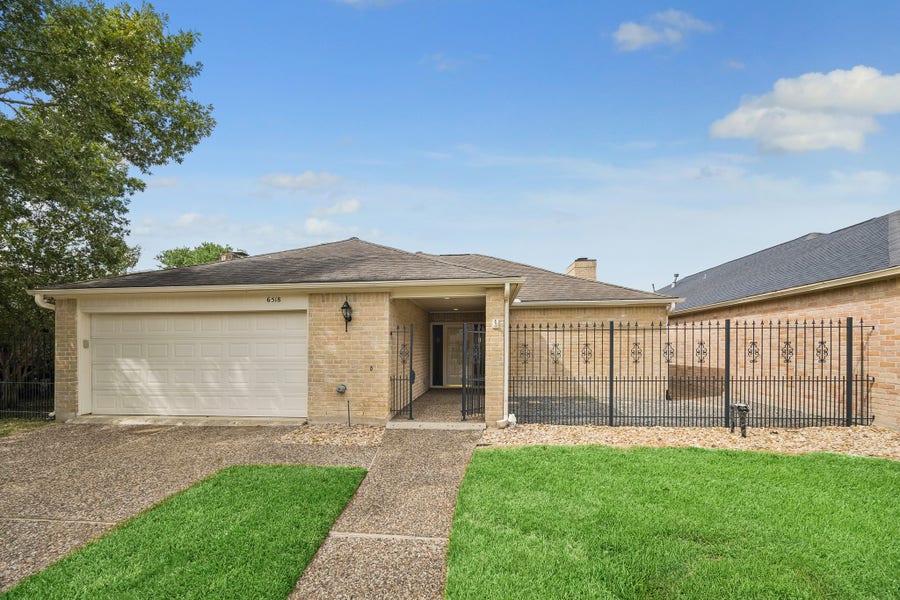 Property photo for 6518 Pauma Drive, Houston, TX