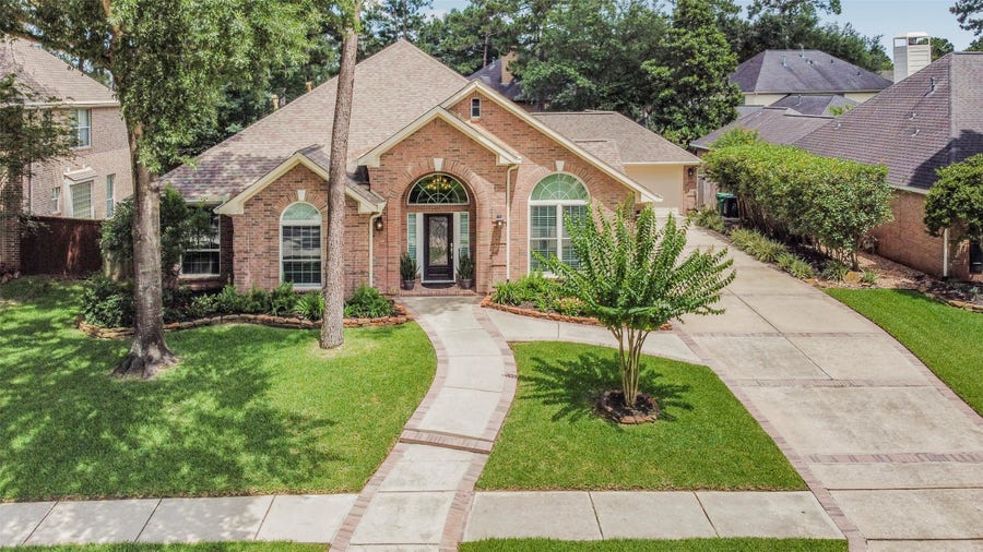 Property photo for 1310 Lambourne Circle Dr, Spring, TX