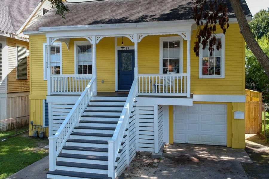 Property photo for 2015 Avenue L, Galveston, TX